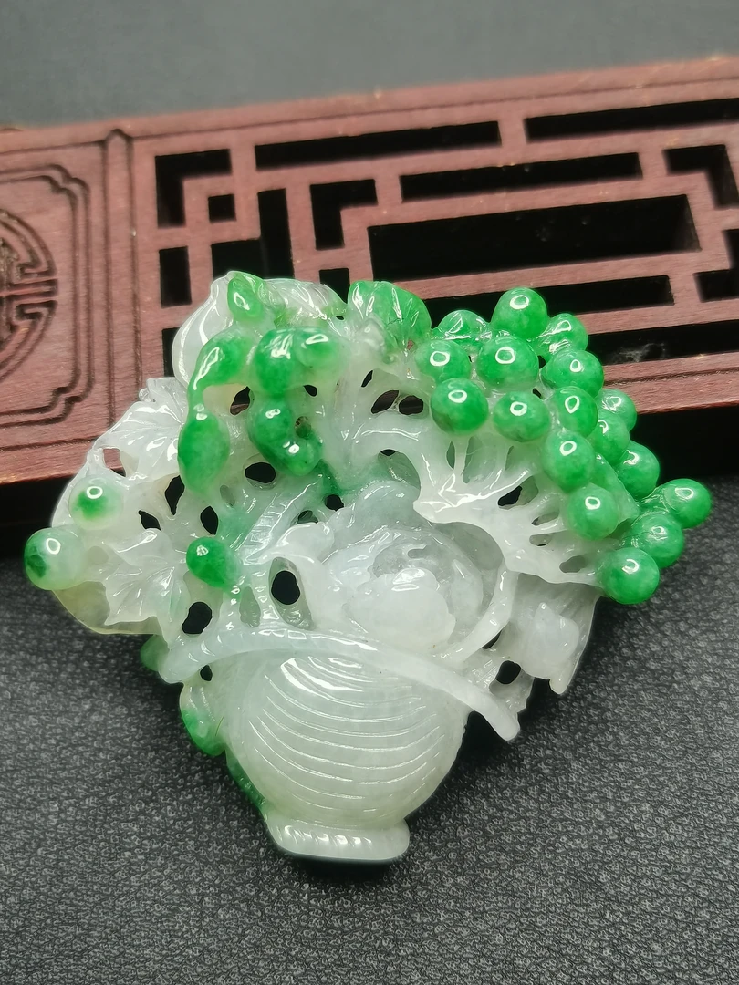 玉滴精品翡翠阳绿花开富贵吉祥如意高端大气上档次