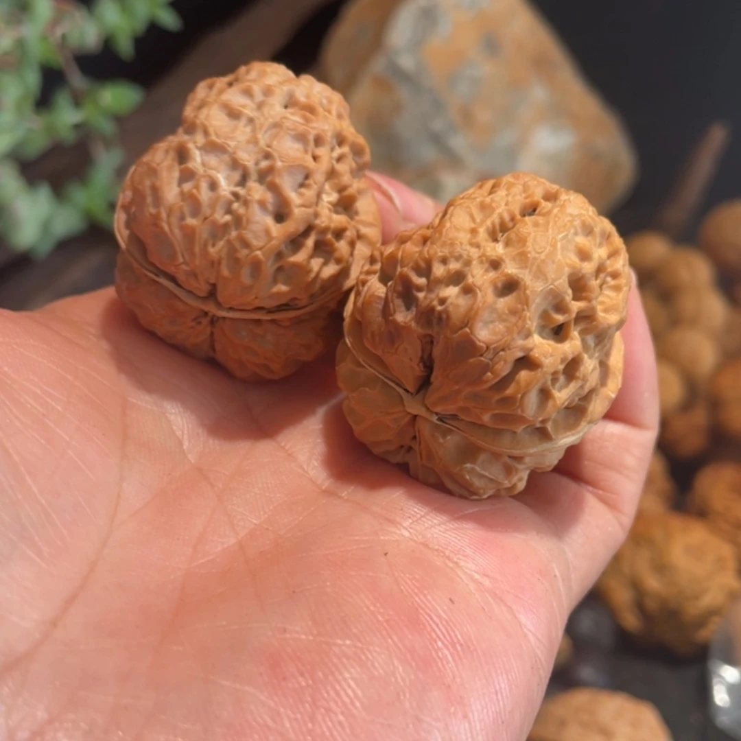 【闪购商品】文玩核桃把件15