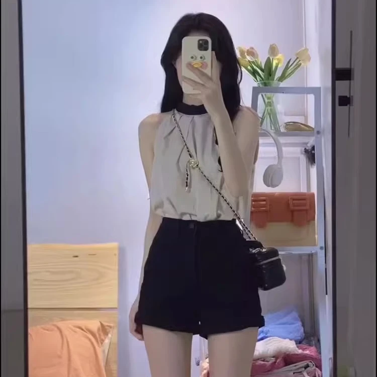 小个子显高时尚套装女夏季2025新款时髦洋气无袖上衣+短裤两件套