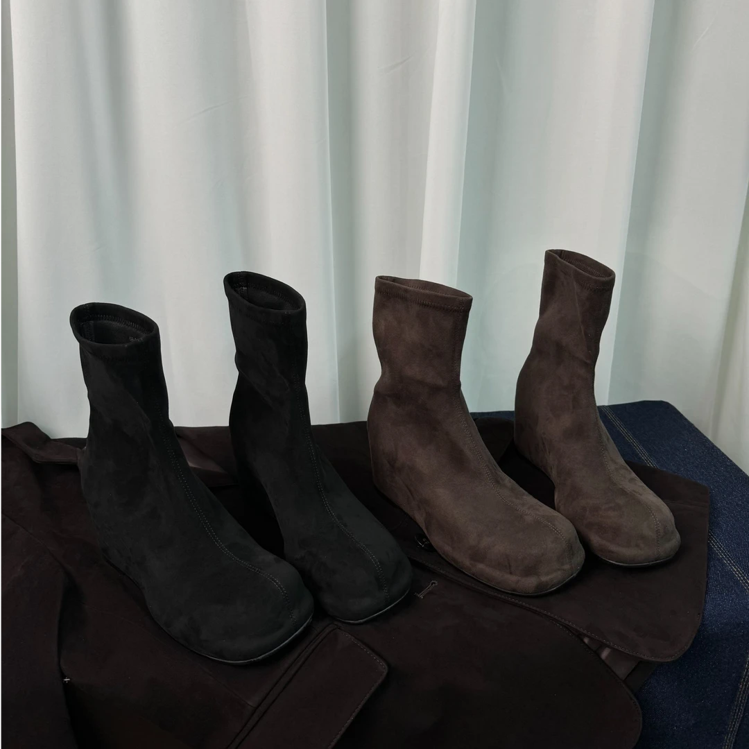 【卡洛伊】2024新款秋冬短靴羊京皮真丝布秋冬百搭显瘦