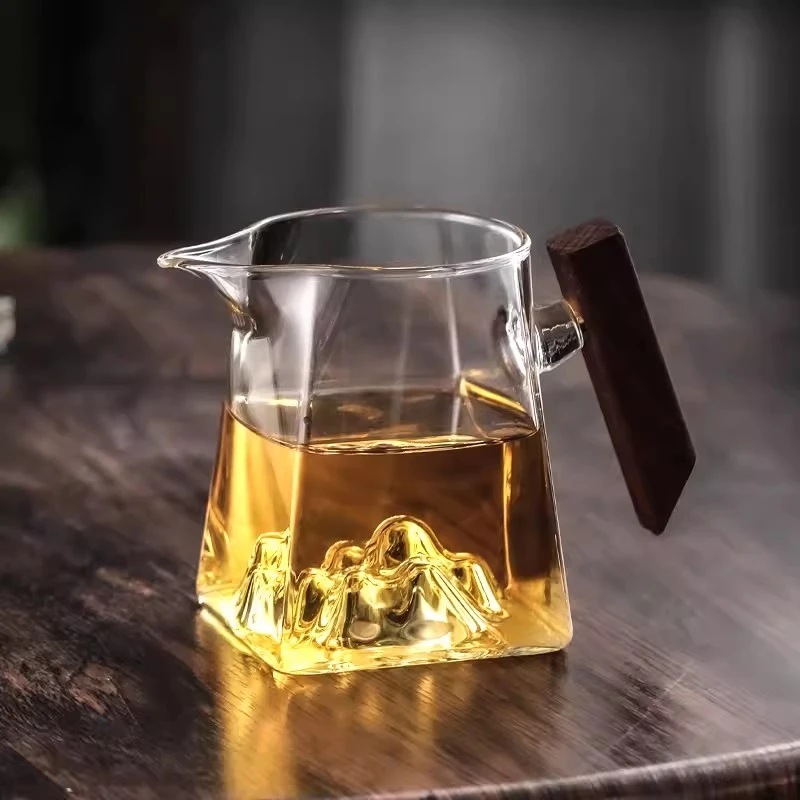 观山公道杯耐热玻璃分茶杯子方形公杯日式木把透明家用茶道分茶器