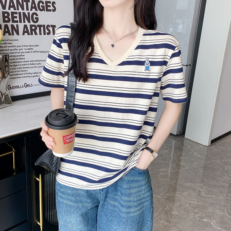 夏季新款V领显瘦条纹短袖小个子短款百搭上衣服重工刺绣大码T恤衫