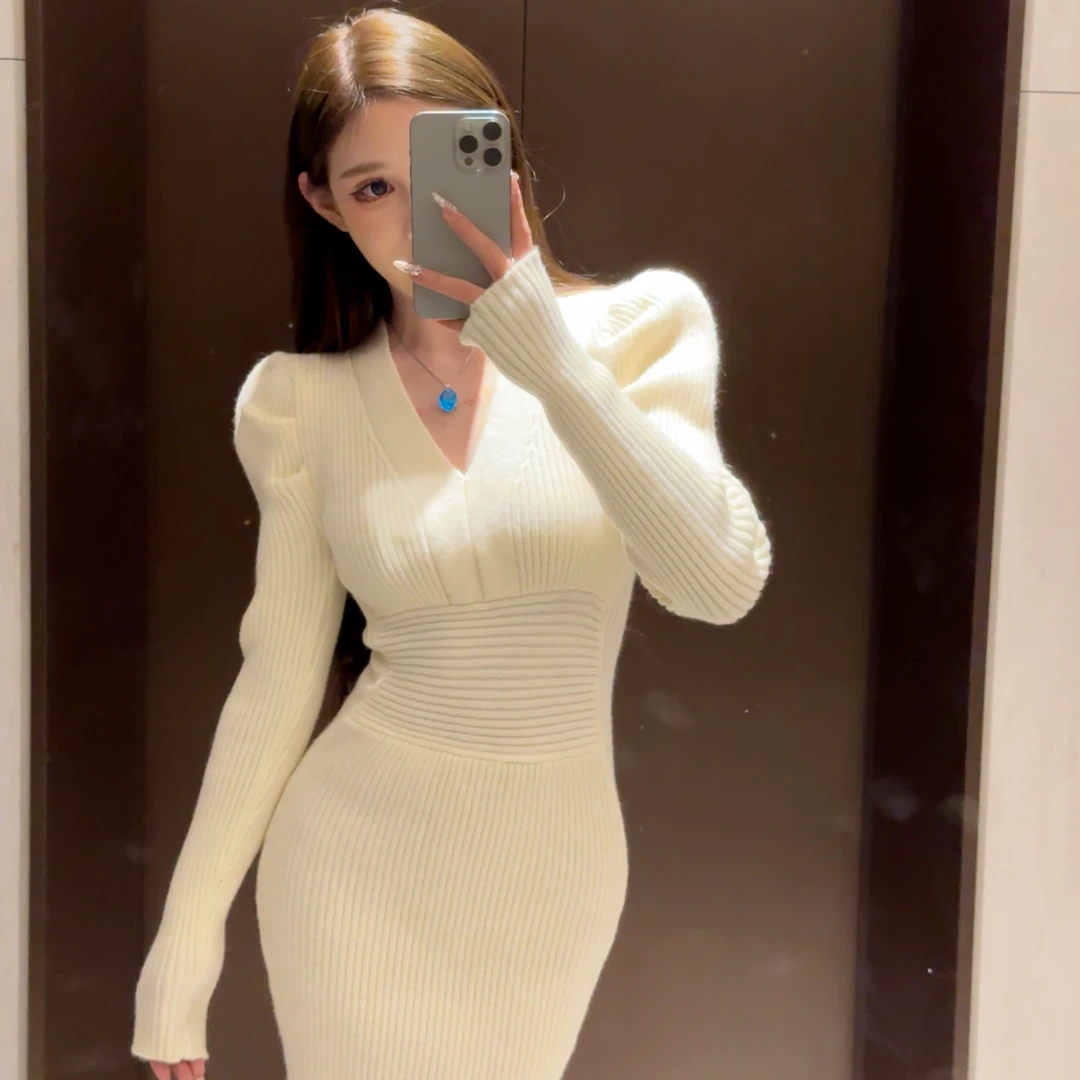 【美丽精选】实拍 秋季泡泡袖V领针织毛衣连衣长裙L23117CMY