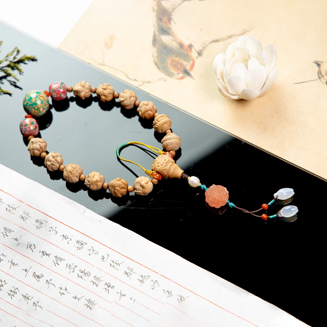 生肖守护 印度老山檀香15MM十二生肖手持 车挂件 · 木带宝