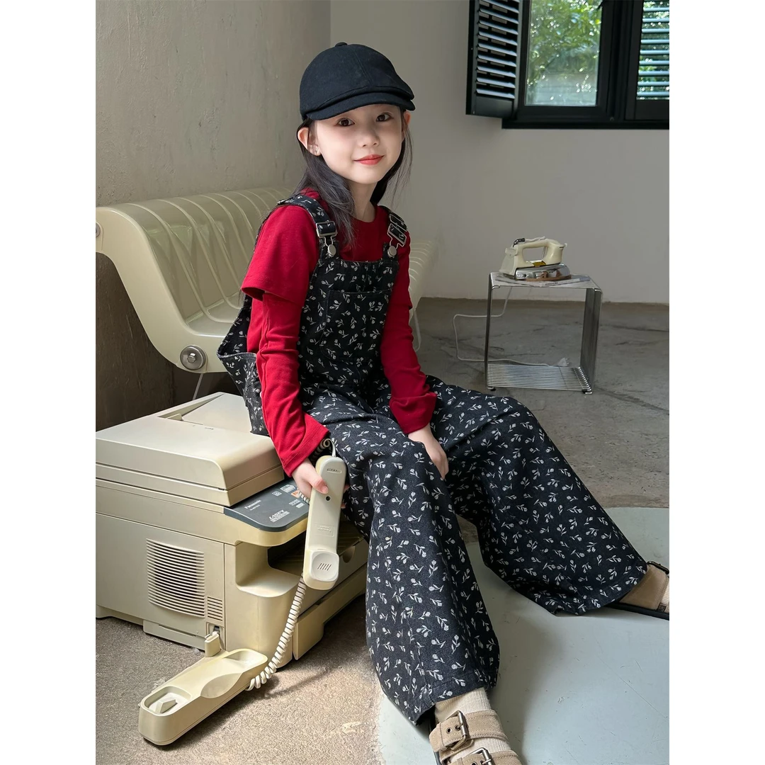 花与寻韩系童装女童碎花棉布背带裤2024秋季新款女宝宝时髦连体裤