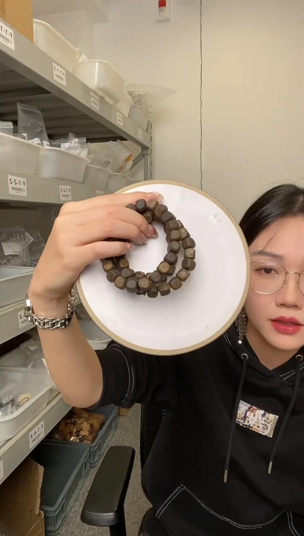 【闪购商品】沉香木手串24240720-03多样性发货发其一