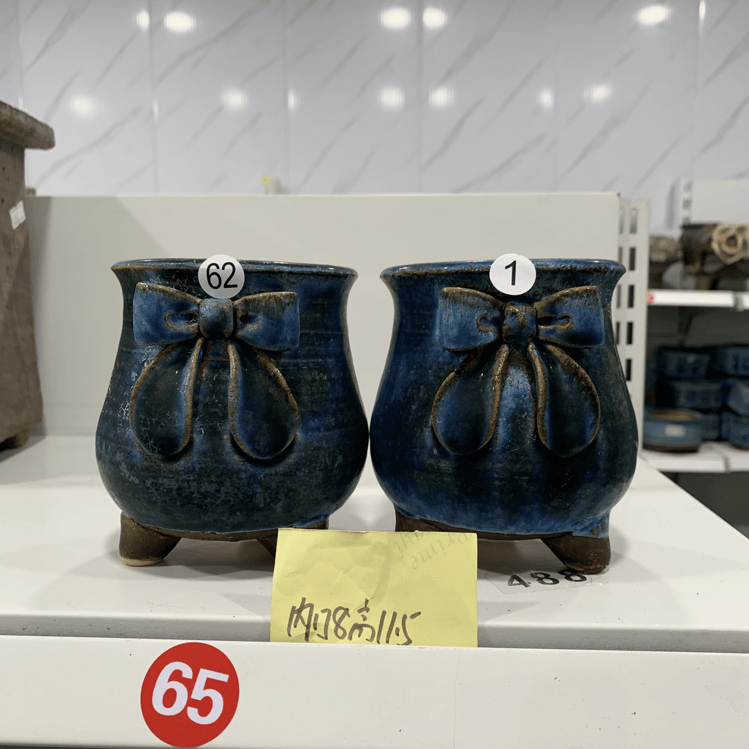 青铜蝴蝶结高桩盆，58元2个，内口7.5-8高11-11.5，麦饭石材质透气好