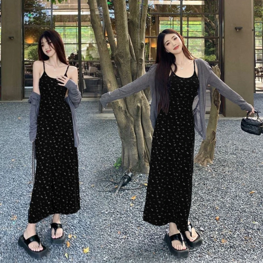2024新款法式气质高腰显瘦复古碎花吊带连衣裙女夏季收腰内搭长裙