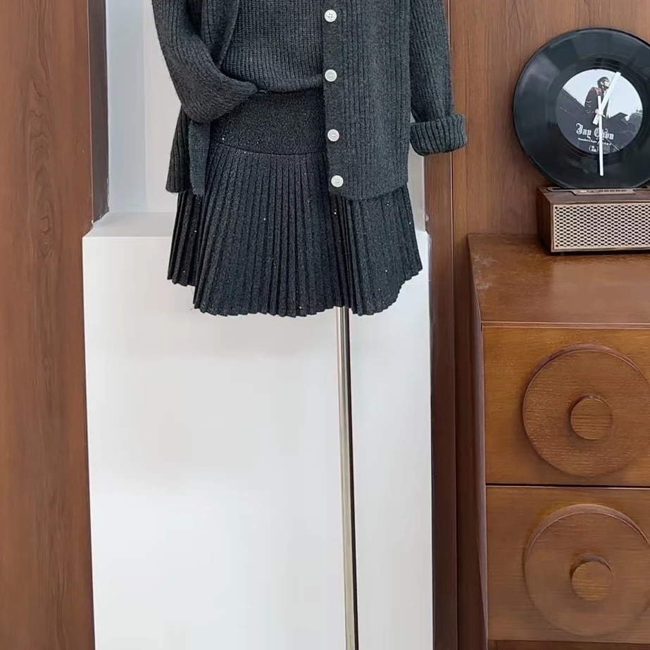 【苏兰文】新品短裙-7706