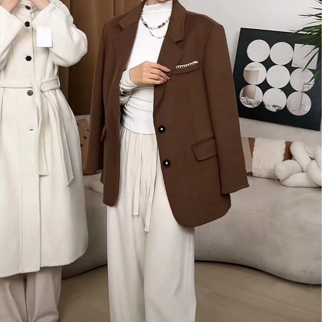 【苏兰文】中长连帽赫本风牛角扣大衣外套-6889-DY