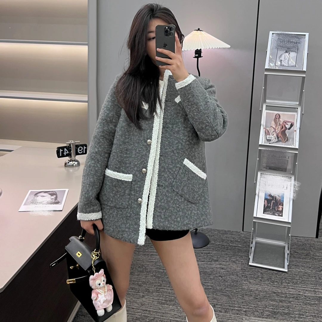 【玥】秋冬新款银灰波纹口袋香风外套V1078