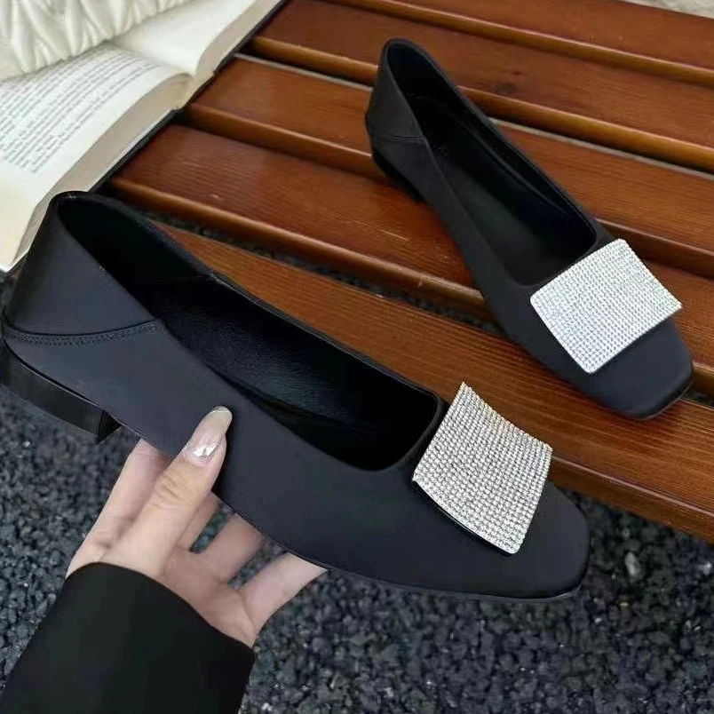 【华小姐】夏秋季新款时尚潮流百搭平跟小单鞋36-226