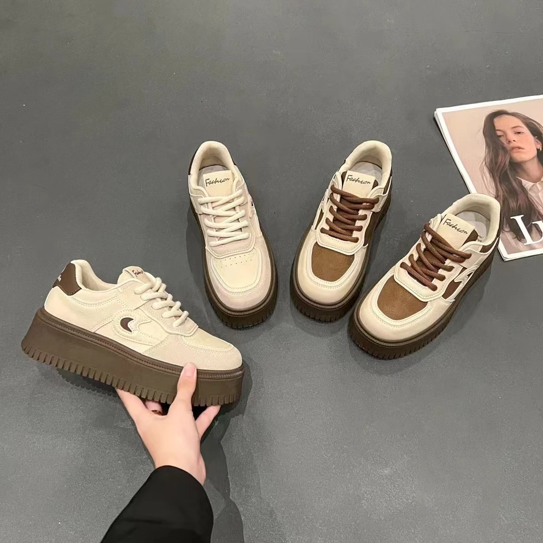 【华小姐】秋季新款时尚潮流圆头厚底百搭透气休闲鞋Q06