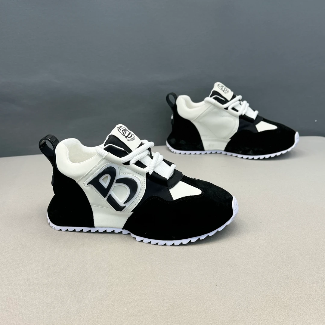 网红爆款2025秋季新款高端舒适透气轻便学生增高防滑百搭老爹男鞋