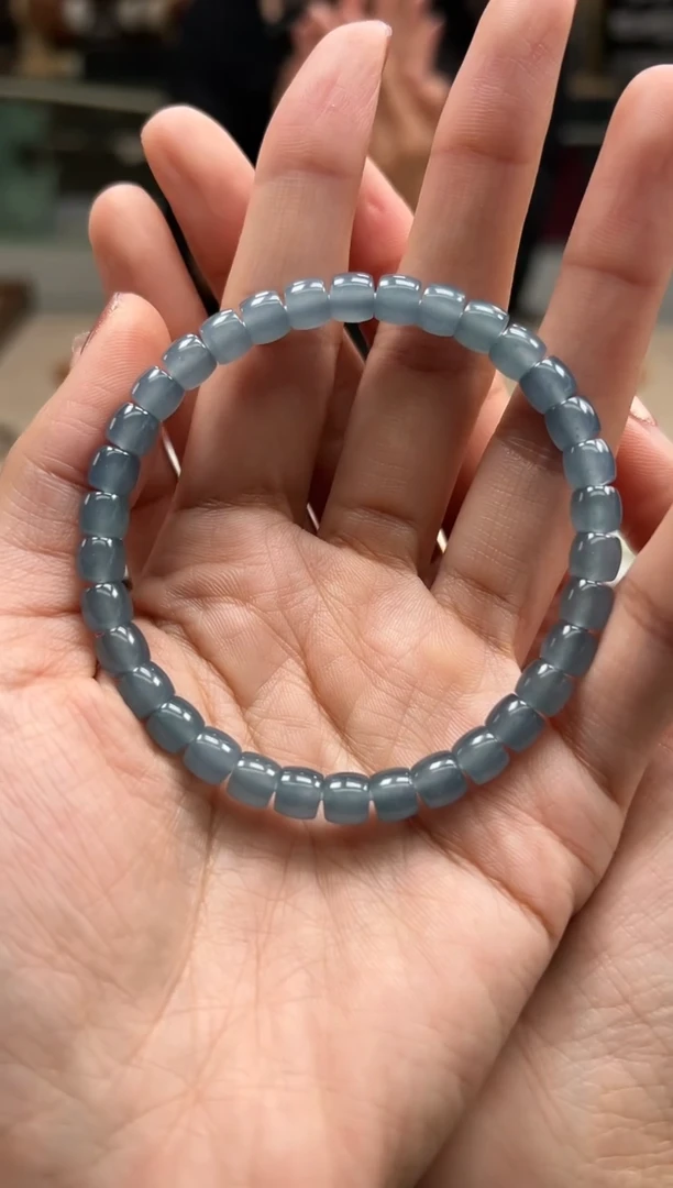 【闪购商品】翡翠手链未镶嵌危地马拉白冰翡翠手串