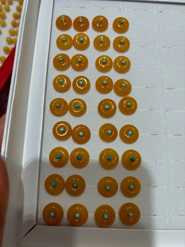 天然蜜蜡鸡油黄925银扣子耳钉，多样性发一对