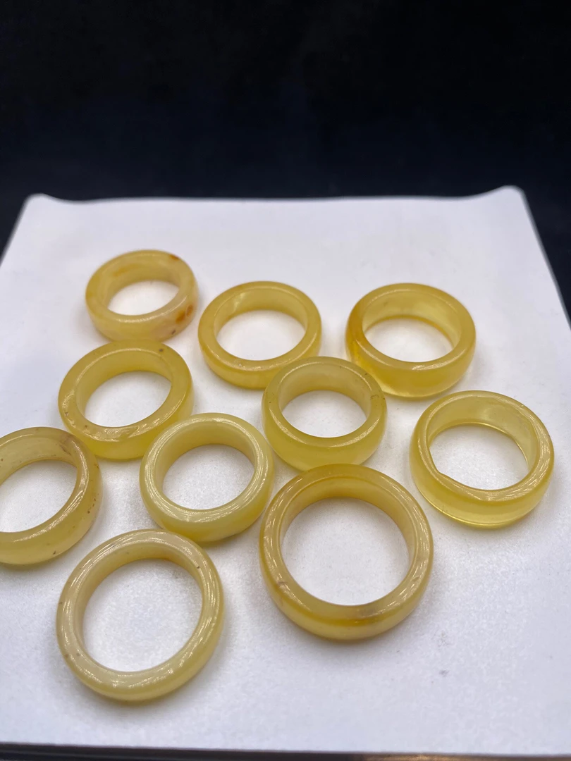 天然蜜蜡微微植物跑环 直径13-16，多样性发一枚