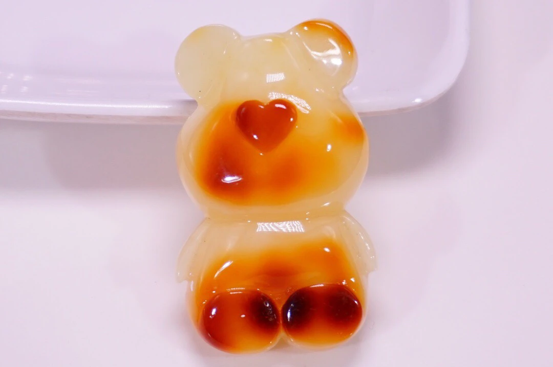 重14.45克 精品白花蜡蜜蜡立体小熊 精工雕刻