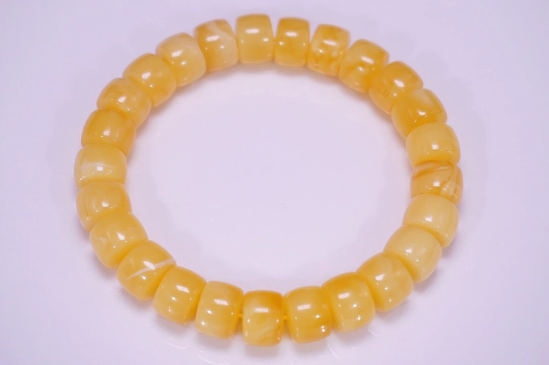 10mm俄料鸡油黄直切手串 精工，多样性发一条
