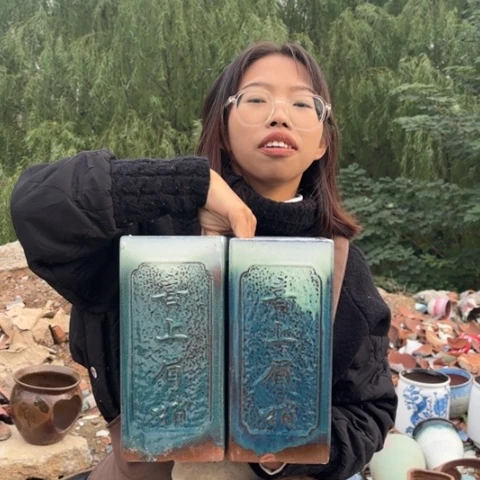 红陶20CM以下瑕疵高27口12