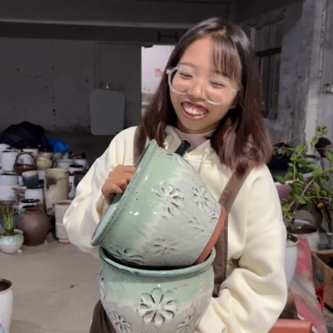 红陶20CM以下瑕疵高18口21