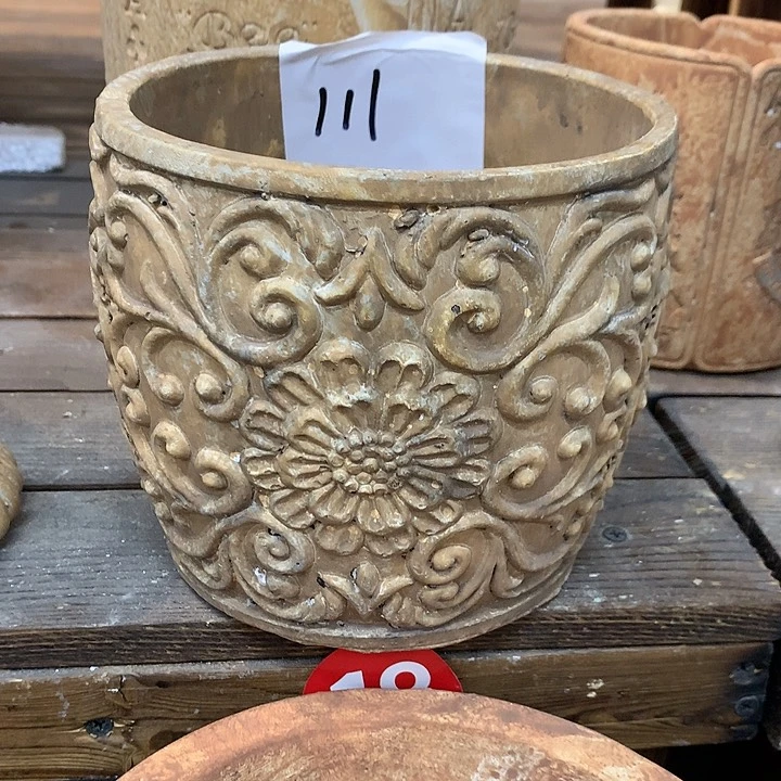 红陶20CM（含）-50CM（不含）高15宽16口14.5