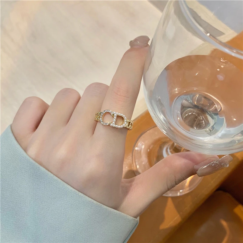 饰忆客 铜合金戒指 CD字母戒指轻奢指环珠珠戒网红同款开口可调节