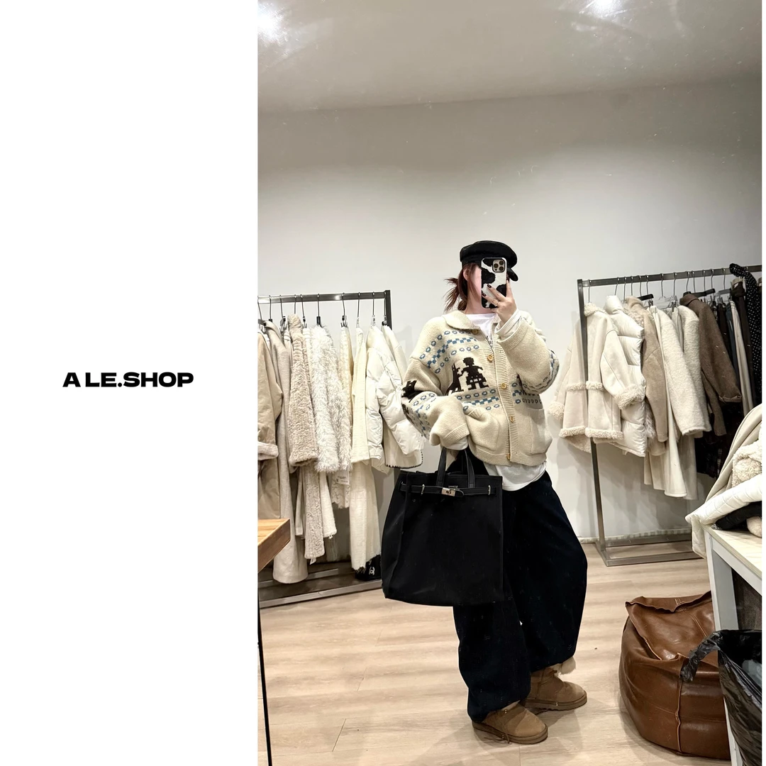 【阿乐家】大码微胖“雪花小狗”圣诞氛围感撞色提花翻领毛衣