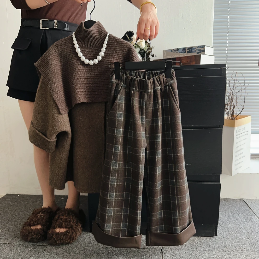 女童裤子秋冬外穿中大童洋气加厚格子裤冬季儿童一体绒阔腿裤