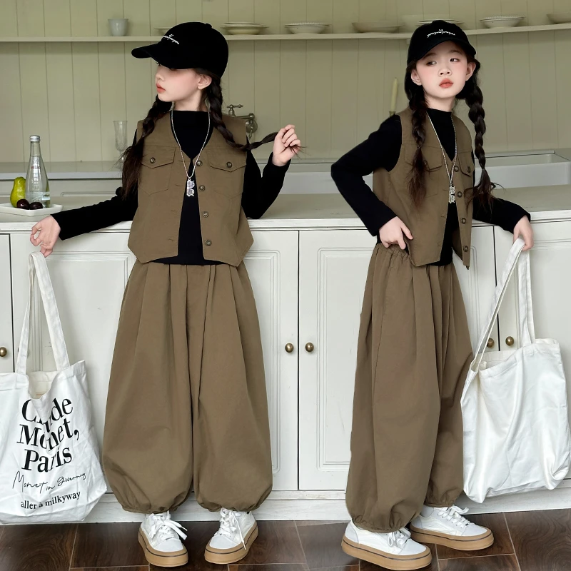 童装西装套装女童春秋新款气质感炸街时尚气质休闲灯笼裤三件套装