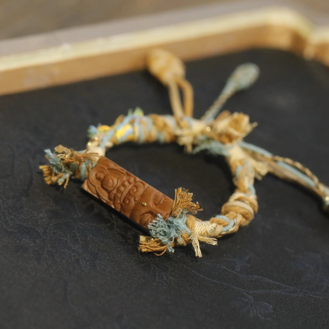 麦麦【心现】天然老山檀 手绳q