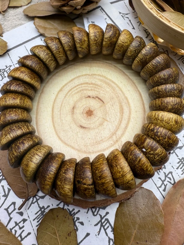 【福臻文玩】Q115越南沉木1.6m单圈