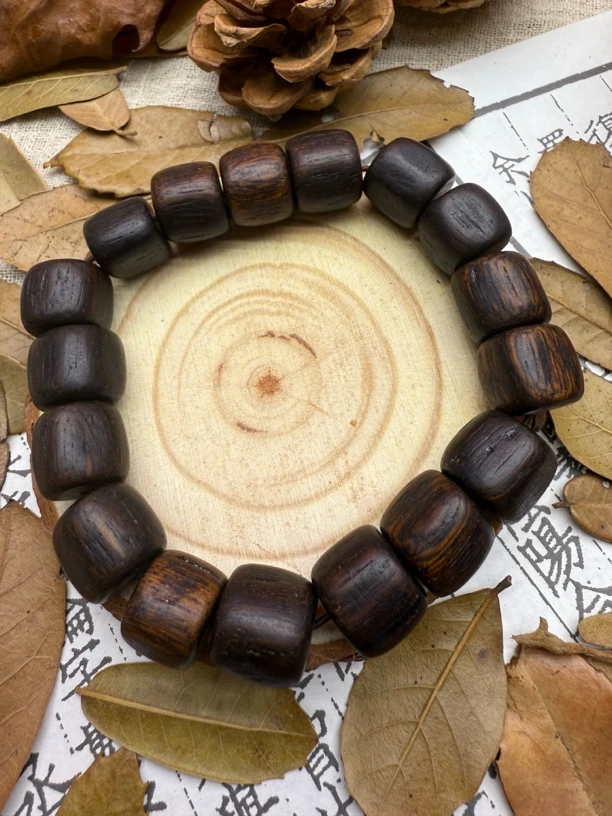 【福臻文玩】Q17越南沉木1.4m单圈