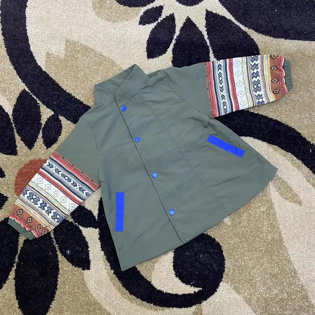 咪多咪彩原创儿童童装春款文艺风小花秀外套男女宝纯棉单排扣上衣