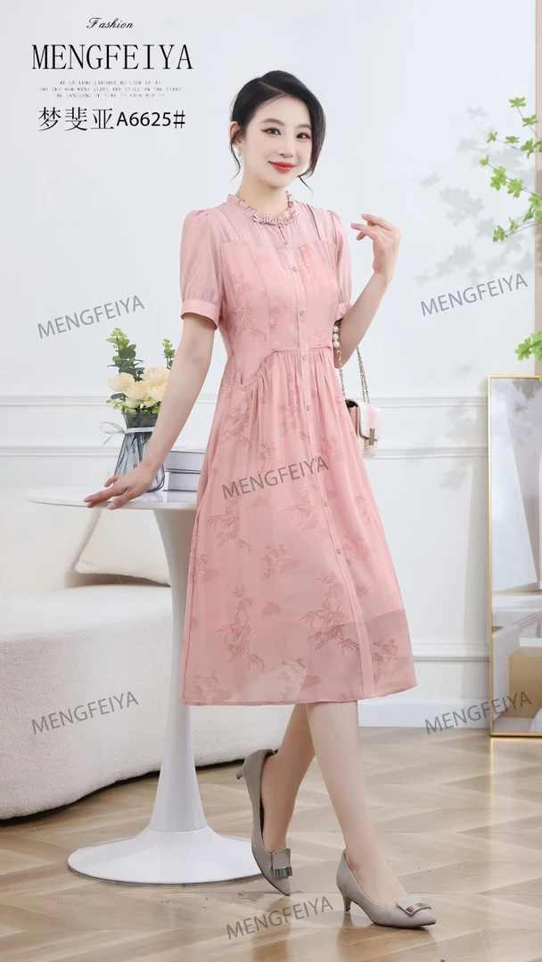 芳姐服装店推荐显瘦连衣裙