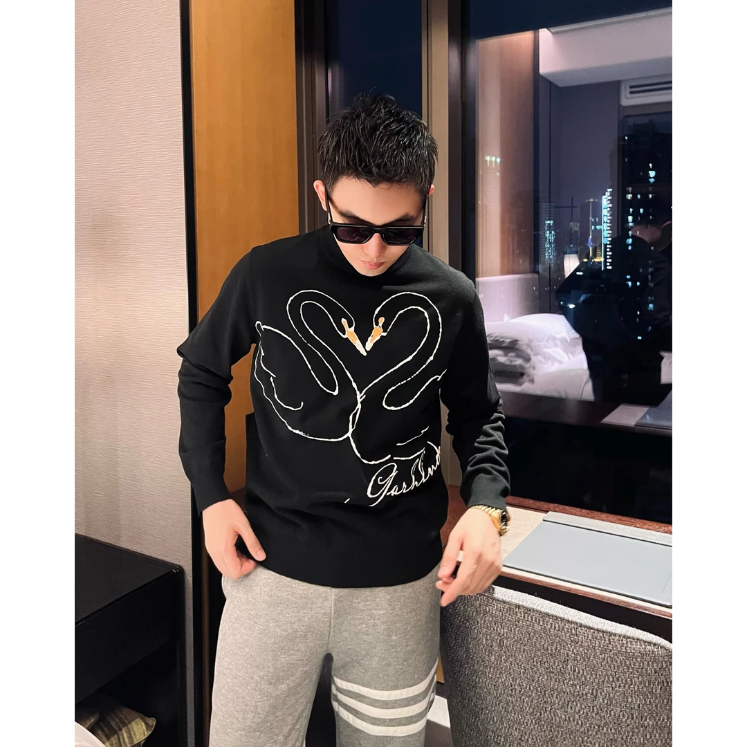 【天鹅毛衣】秋冬绵羊毛混纺男士圆领套头毛衣时尚休闲百搭