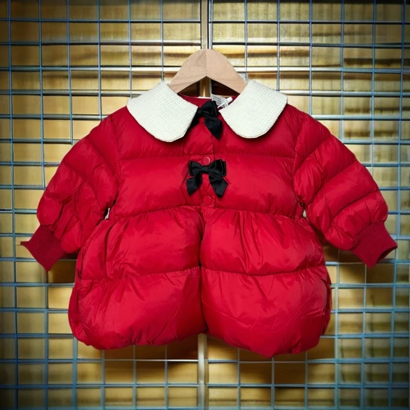 女宝羽绒服蝴蝶翻领加厚2024保暖短款新年服