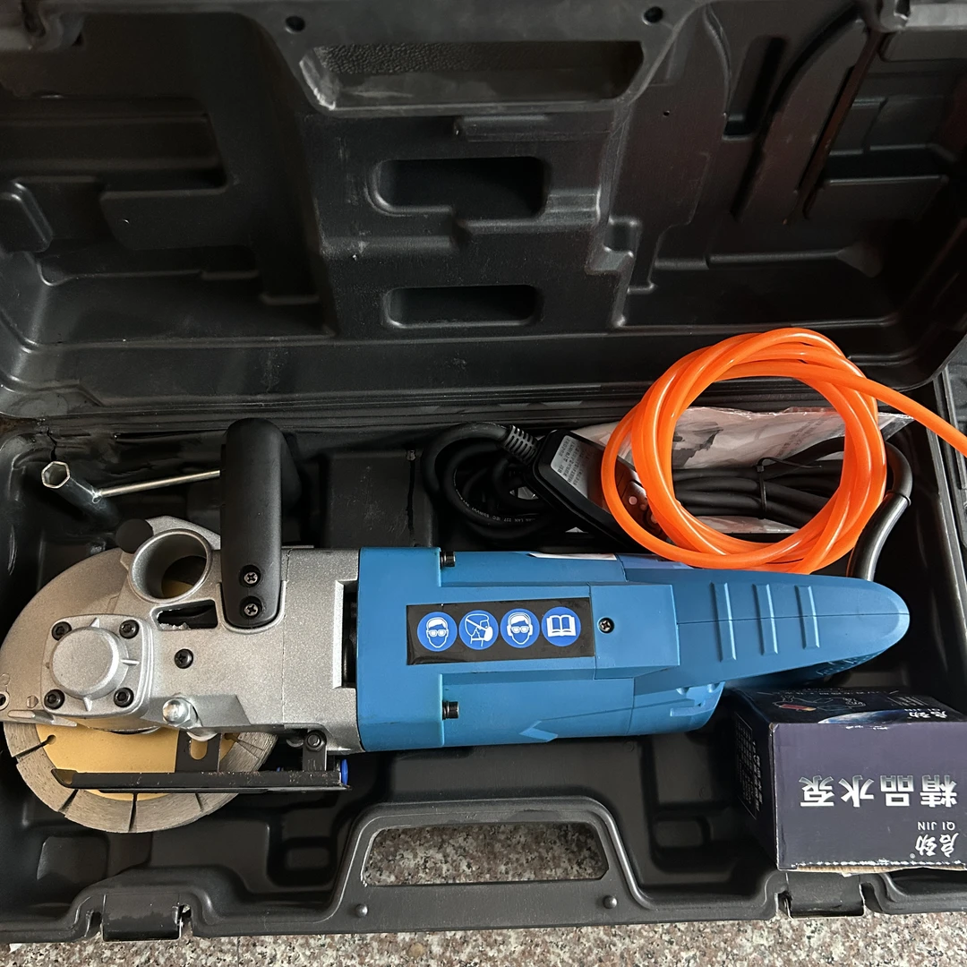 开槽机一体成型混泥土水电开槽机全新
