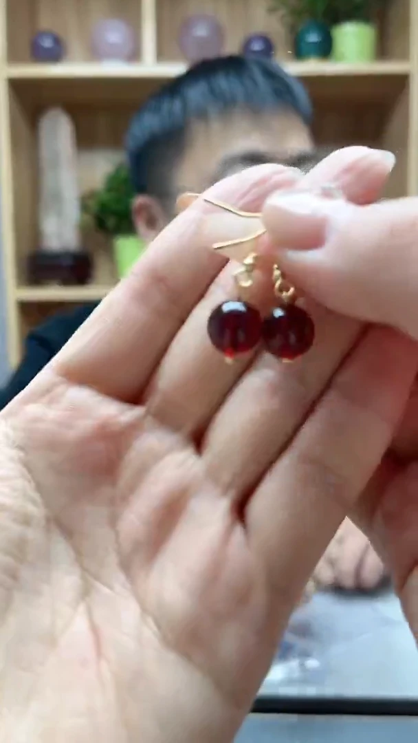 【闪购商品】血珀耳饰14K金镶嵌耳饰