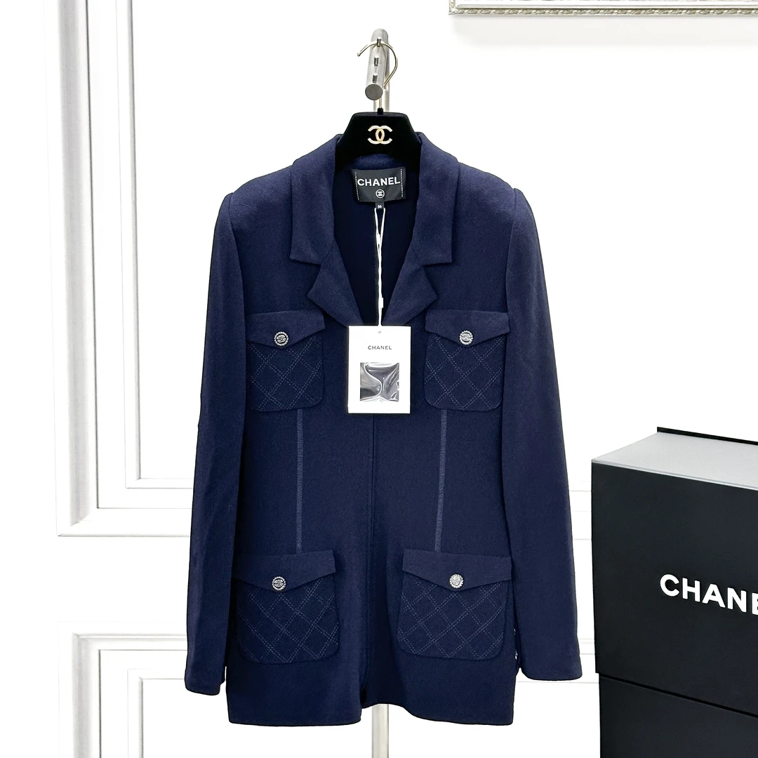 99新 Chanel/香奈儿 36码 藏蓝色 长袖 拉链 外套