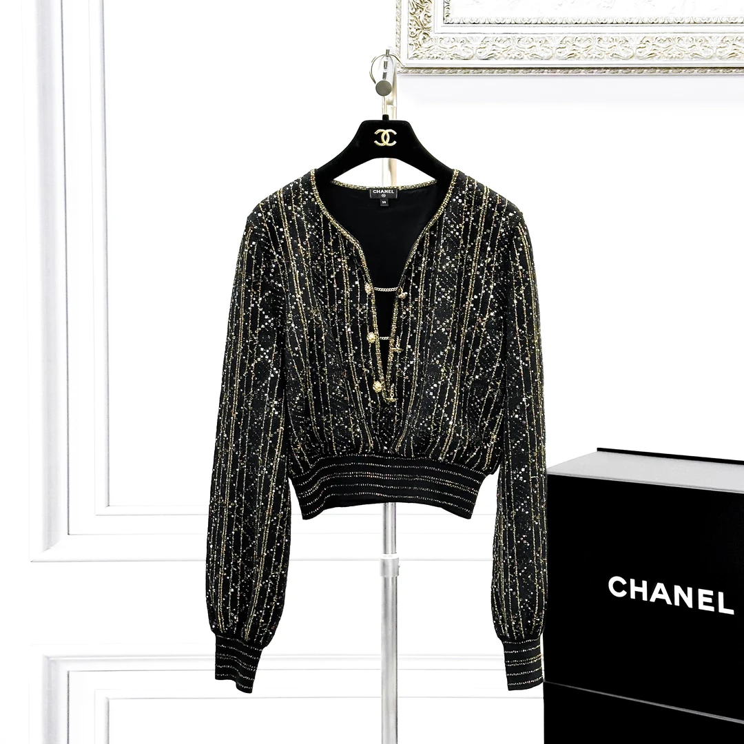 99新 Chanel/香奈儿 38码康鹏街高级手工坊黑金上衣+36码半身裙