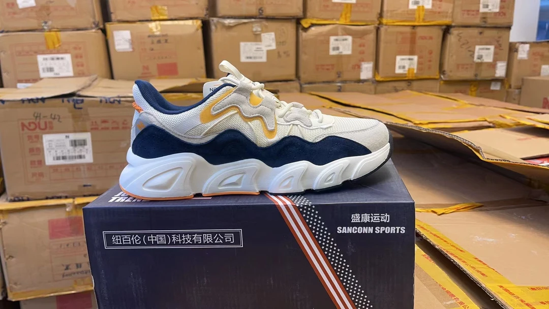 多多男女休闲运动断码鞋201-300