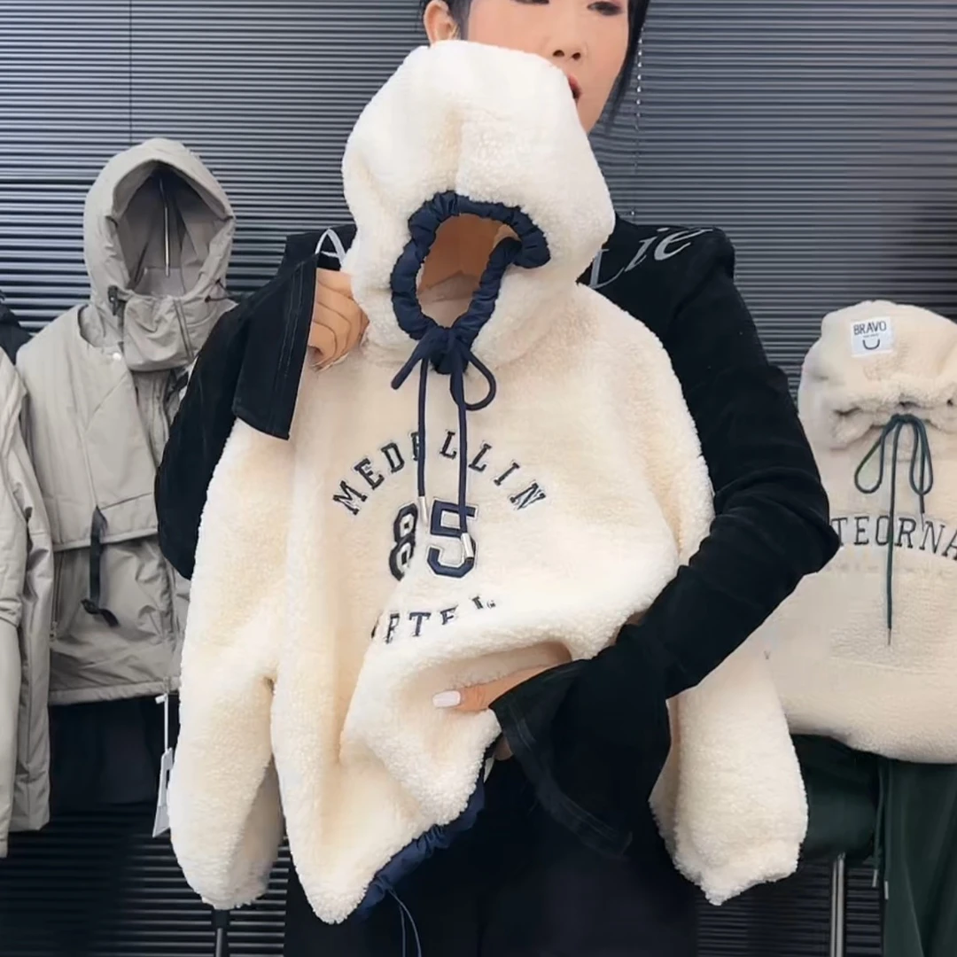 （5113）冬季新款潮牌儿童加厚刺绣连帽毛毛衣 时尚