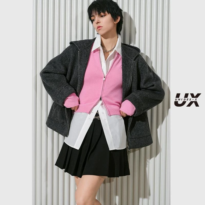 UX 冬季新款 深灰色卫衣外套式大衣女短款呢大衣时尚通勤百搭上衣