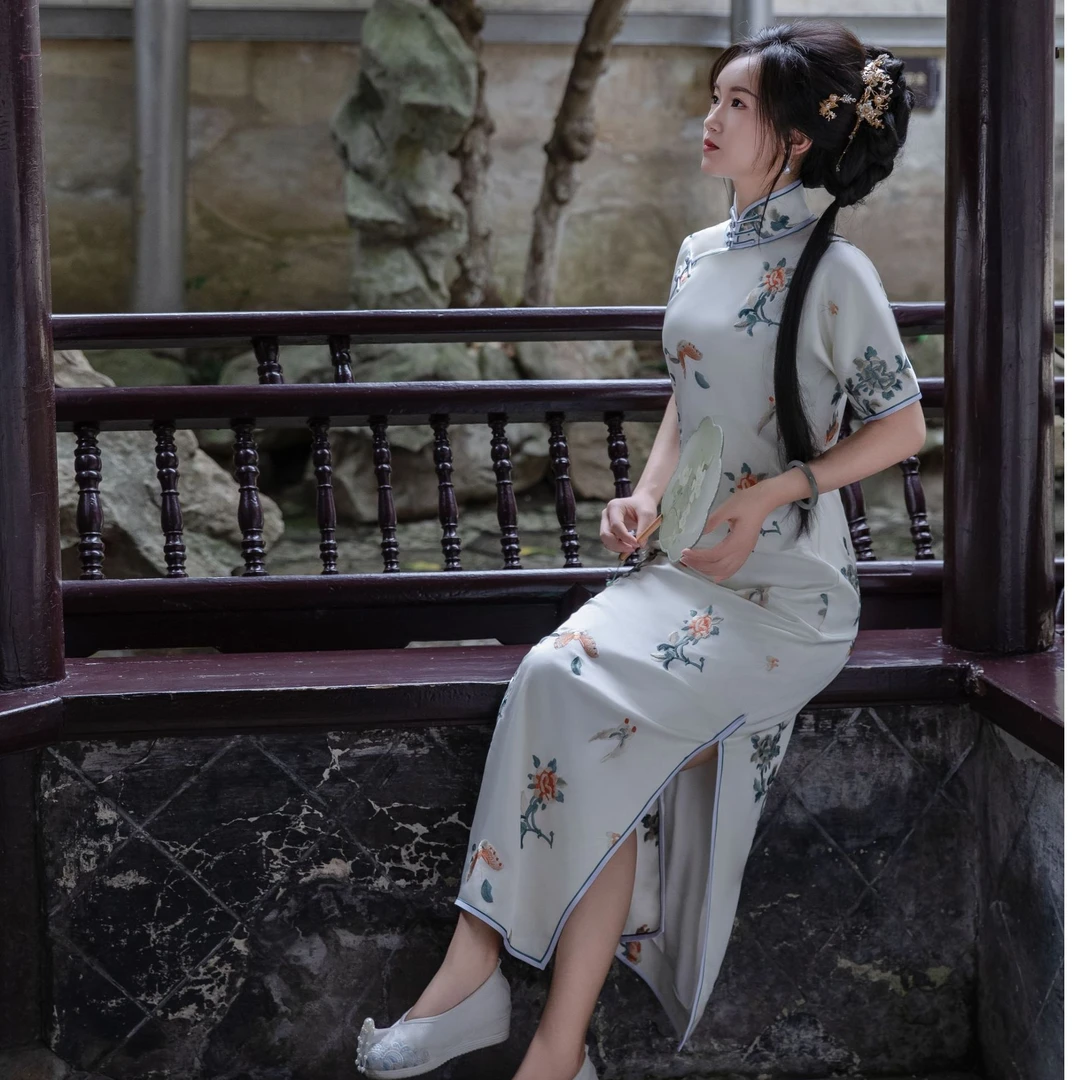 苏绣白色蝶恋花 楚汉旗袍京派古法纯手工开襟旗袍苏绣旗袍~130cm