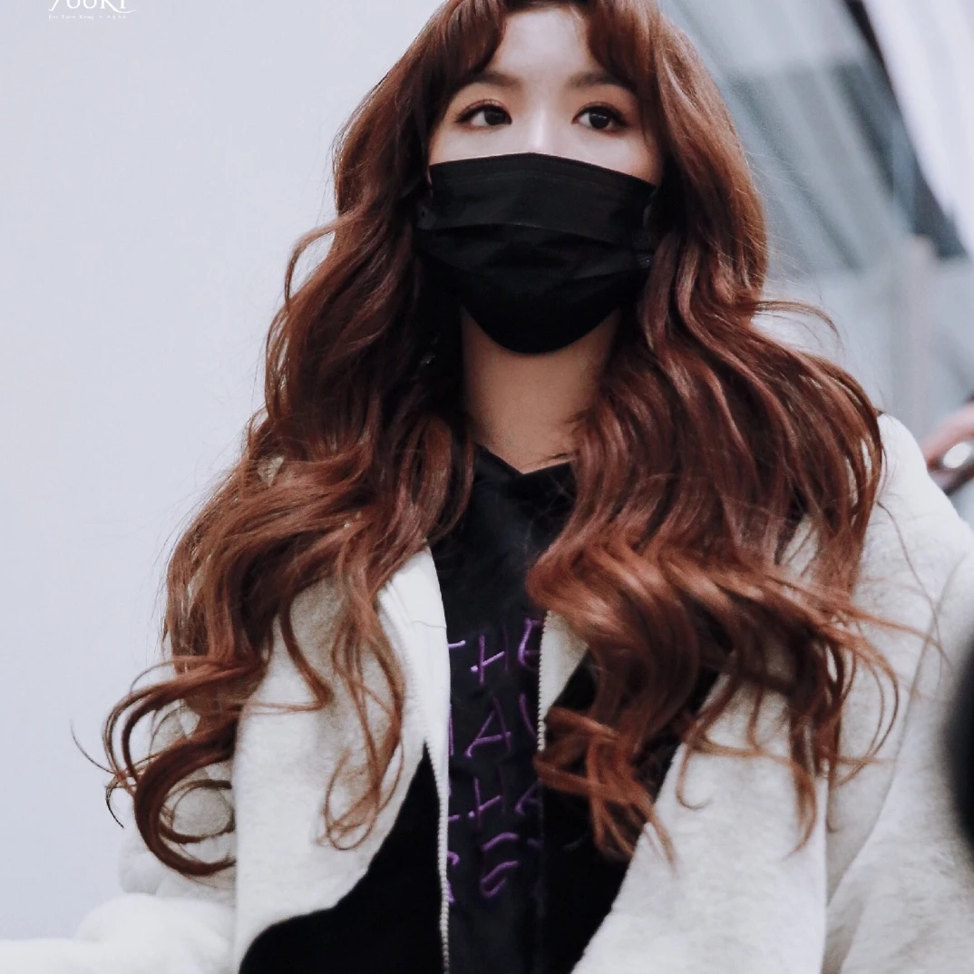 QS Nike耐克撞色大Logo休闲运动保暖明星同款外套米色DM1760-238