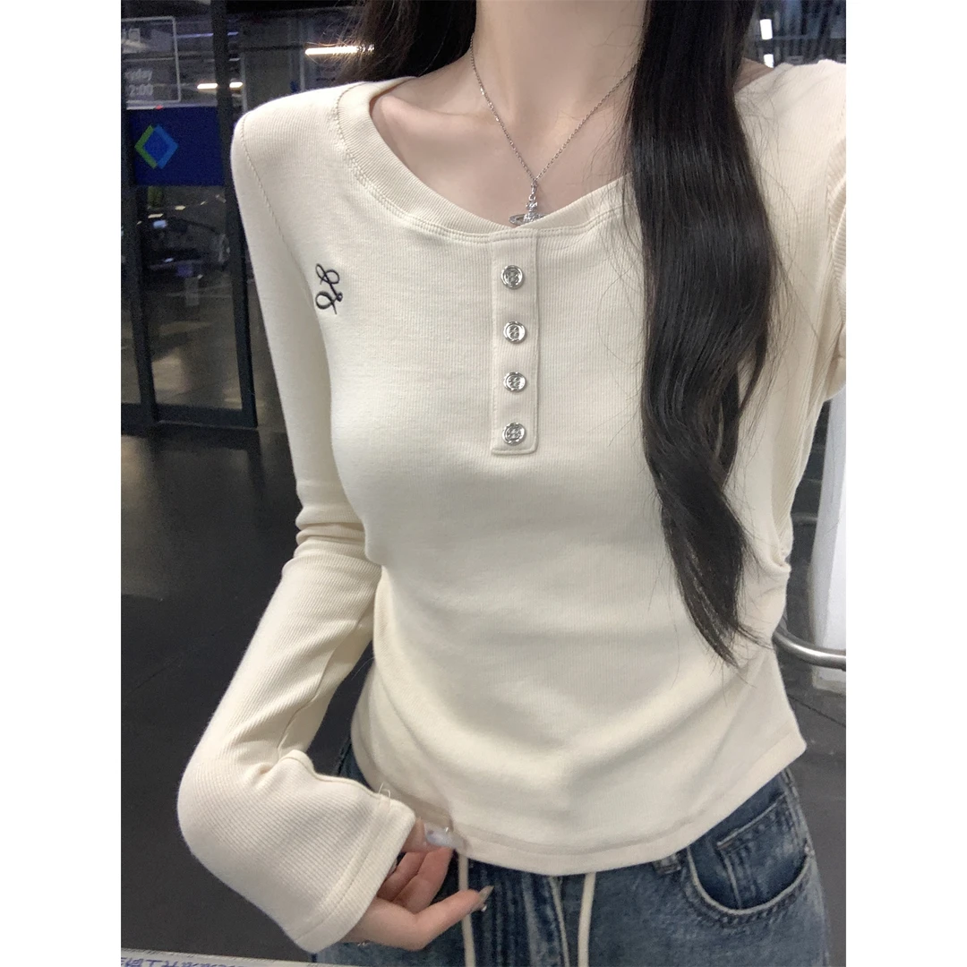 韩系小个子刺绣收腰褶皱打底衫女春季2025长袖T恤正肩半开领上衣