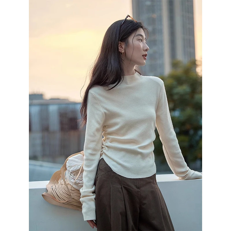 气质半高领软糯针织毛衣女2025秋季收腰褶皱小众高级感上衣打底衫