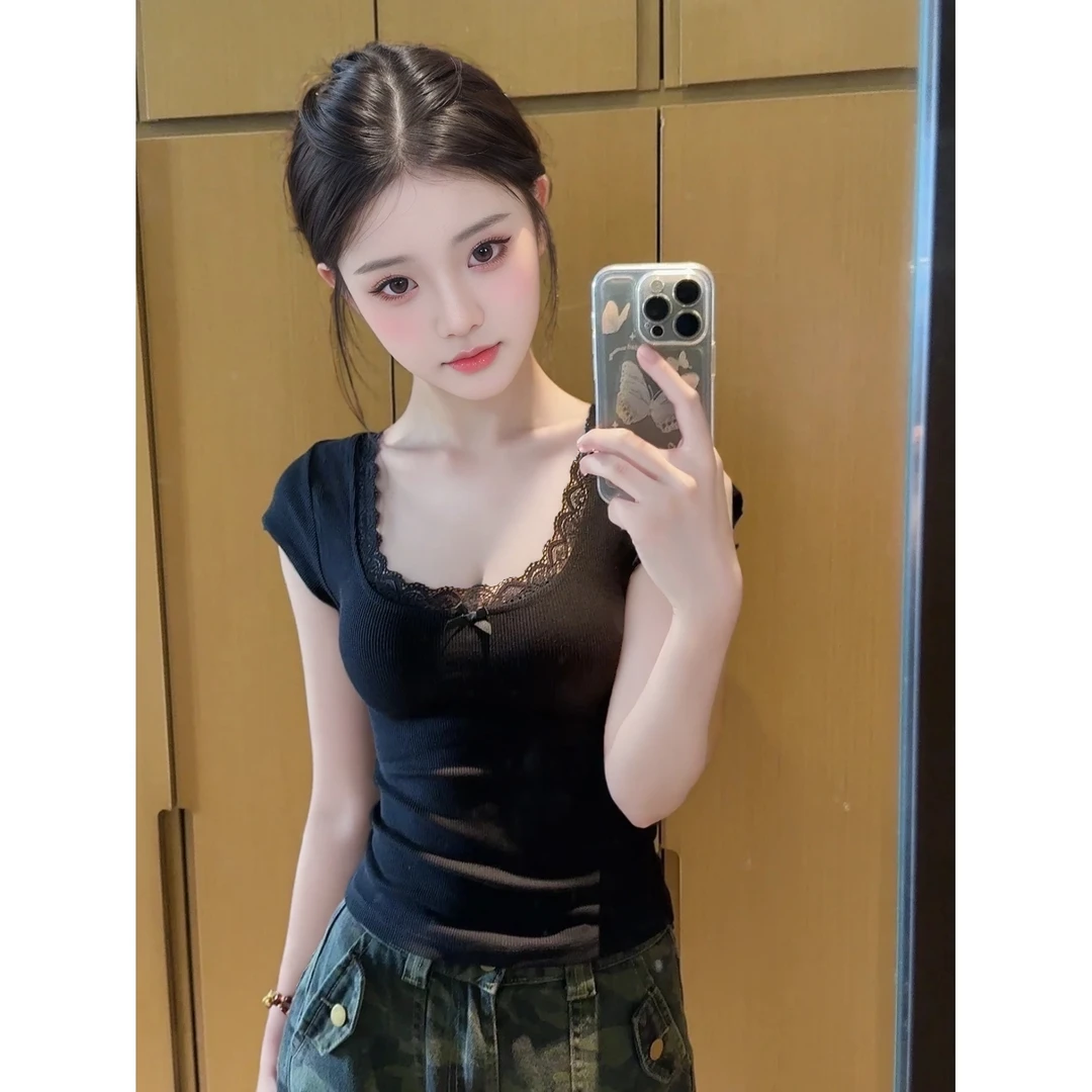 2025夏季法式高级感U领蕾丝边紧身短袖T恤女黑色纯欲辣妹小众上衣