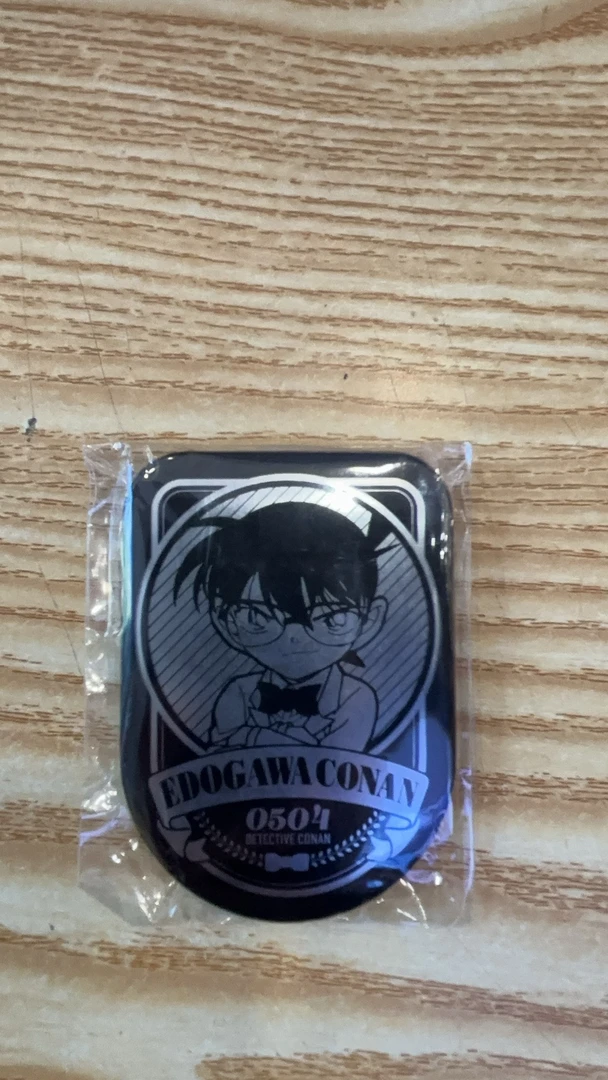 名侦探柯南 鸟取 红方盾 吧唧 柯南款